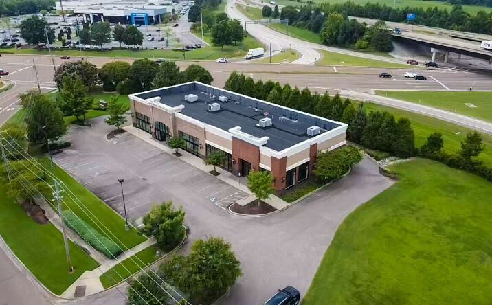 Pictures of Retail property located at 10210 Collierville Rd, Collierville, TN 38017 for sales - image #1