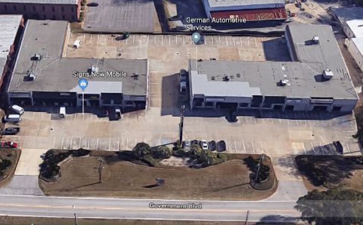 Pictures of Retail, Industrial, Office property located at 3747 Government Blvd, Mobile, AL 36693 for lease - image #1