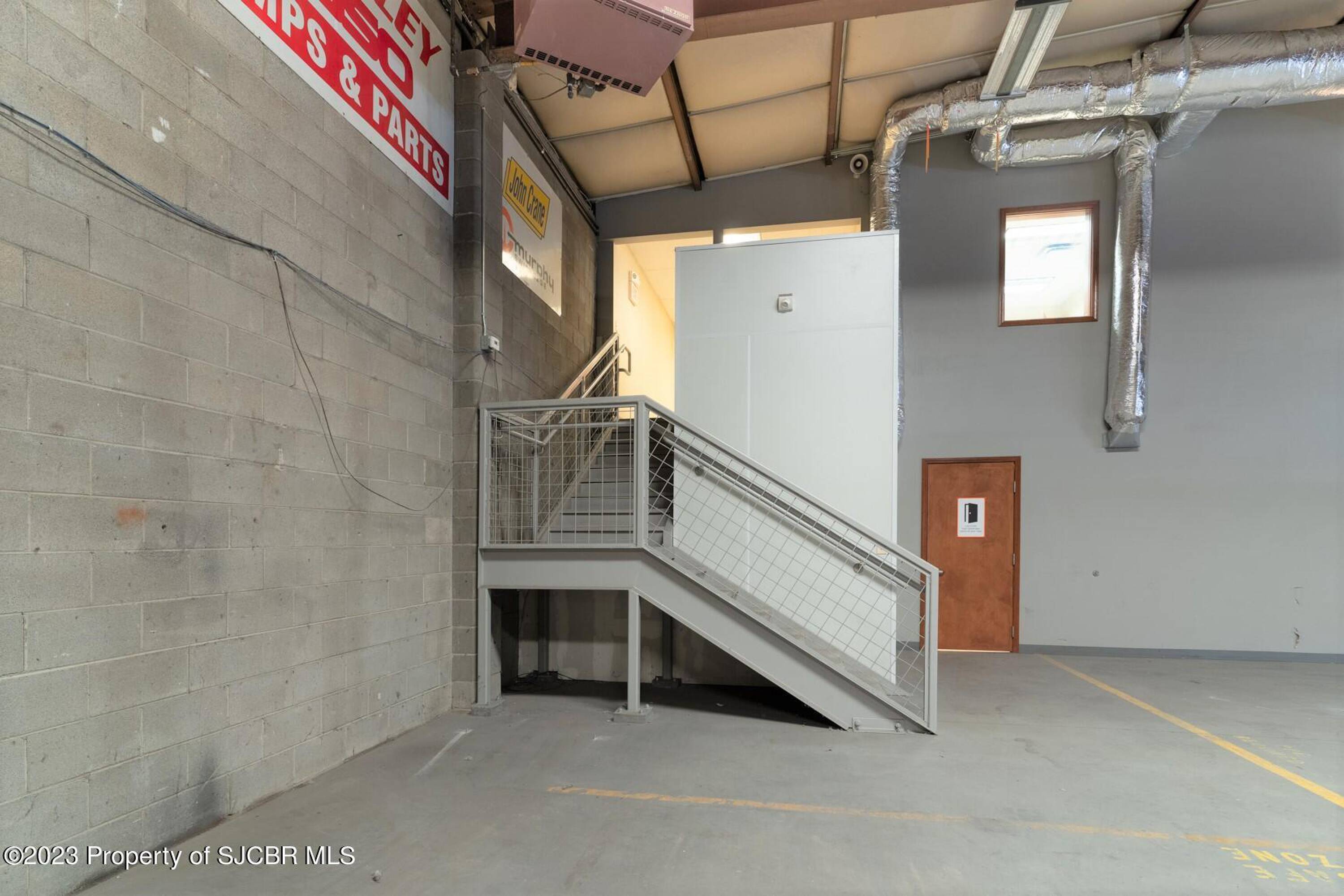 940 NM 516, Flora Vista, NM 87415