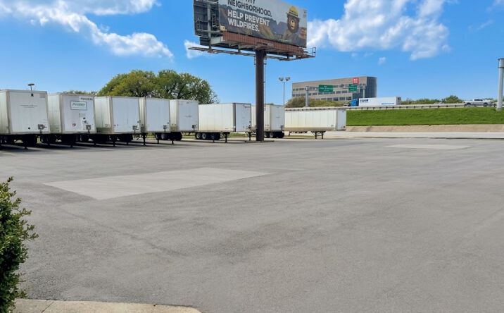 Pictures of Land property located at 1990 TX-360, Grand Prairie, TX 75050 for lease - image #1