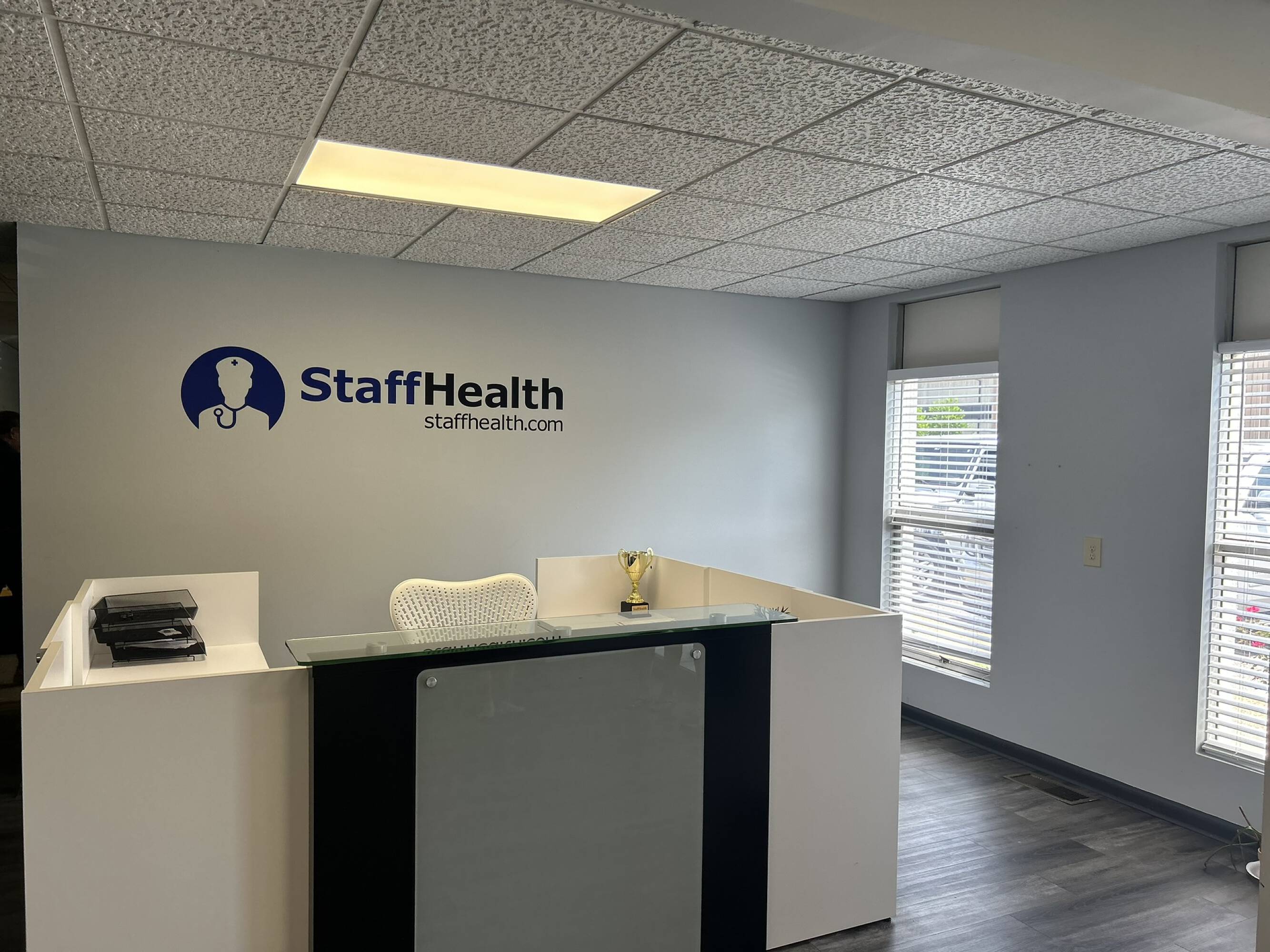 101 Malibu Dr, Virginia Beach, VA 23452