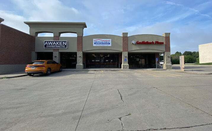 Pictures of Office, Retail property located at 14137 Q St, Omaha, NE 68137 for lease - image #1