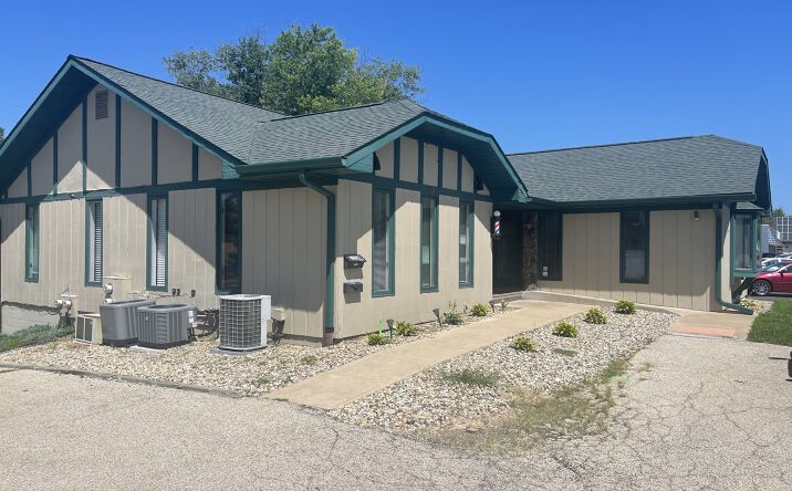 Pictures of Office property located at 115 N Parkway Dr, Pekin, IL 61554 for lease - image #1