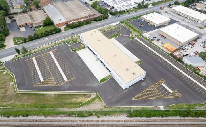Pictures of Industrial property located at 3600 W 127th St, Alsip, IL 60803 for lease - image #1