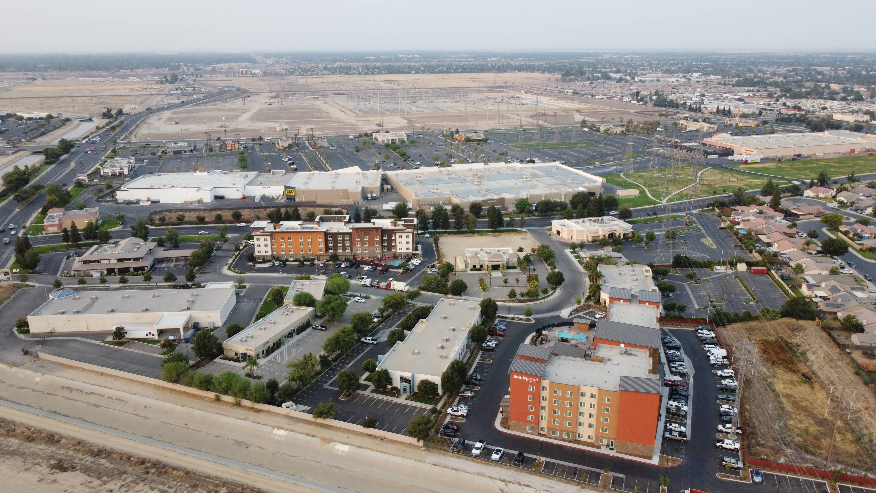 8302 Espresso Dr, Bakersfield, CA 93312