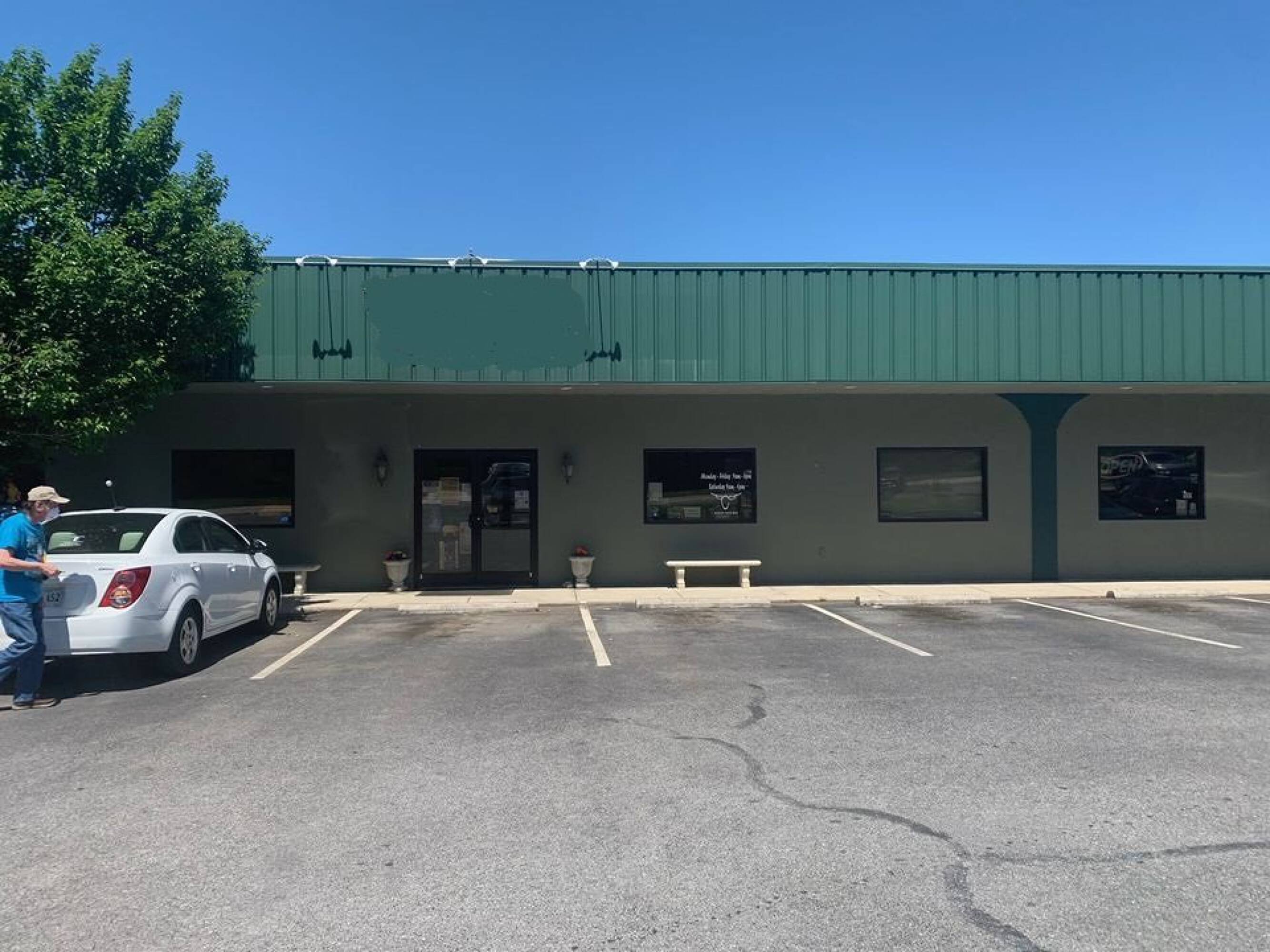 153 E Midland Trail, Lexington, VA 24450