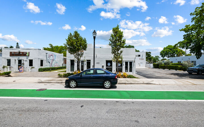Pictures of Retail property located at 603 NE 13th St, Fort Lauderdale, FL 33304 for lease - image #1