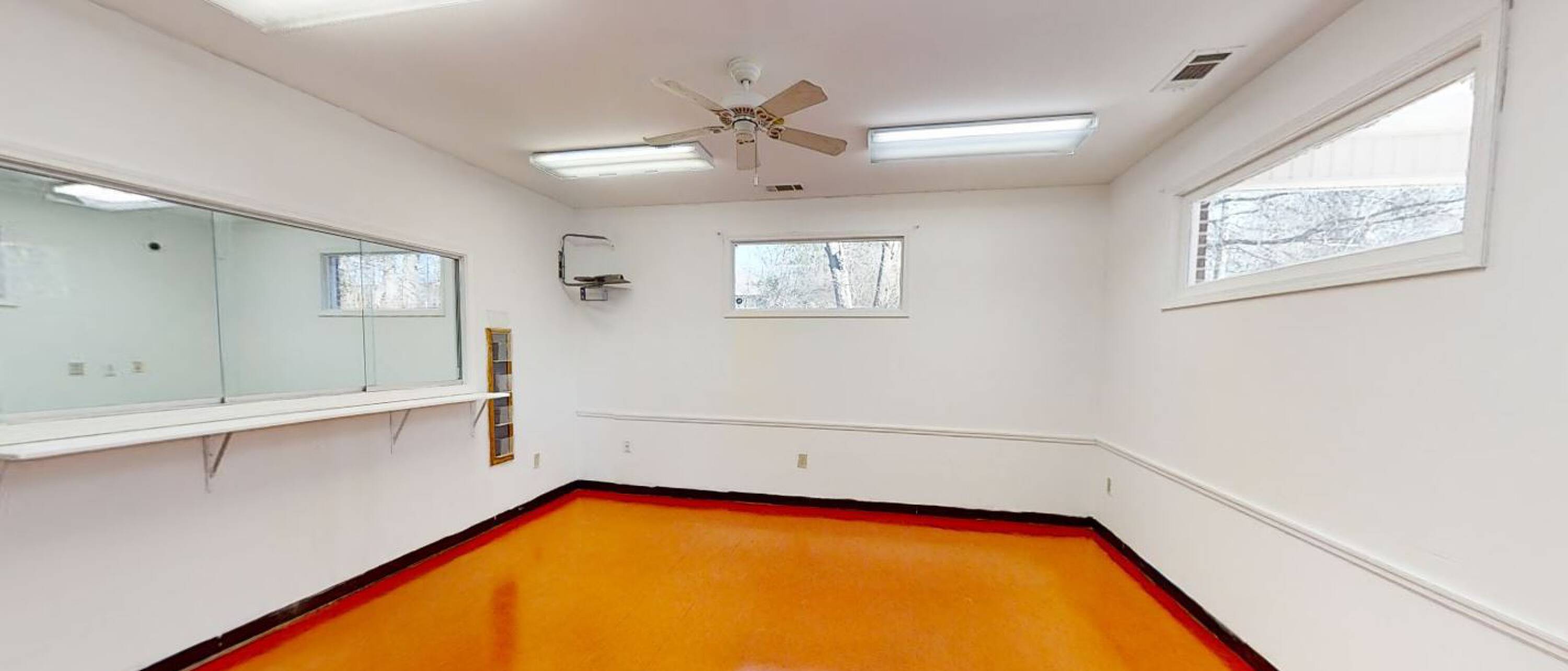 703 S 9th St, Griffin, GA 30224