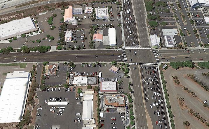 Pictures of Retail property located at 6020 Paseo Del Norte, Carlsbad, CA 92011 for lease - image #1