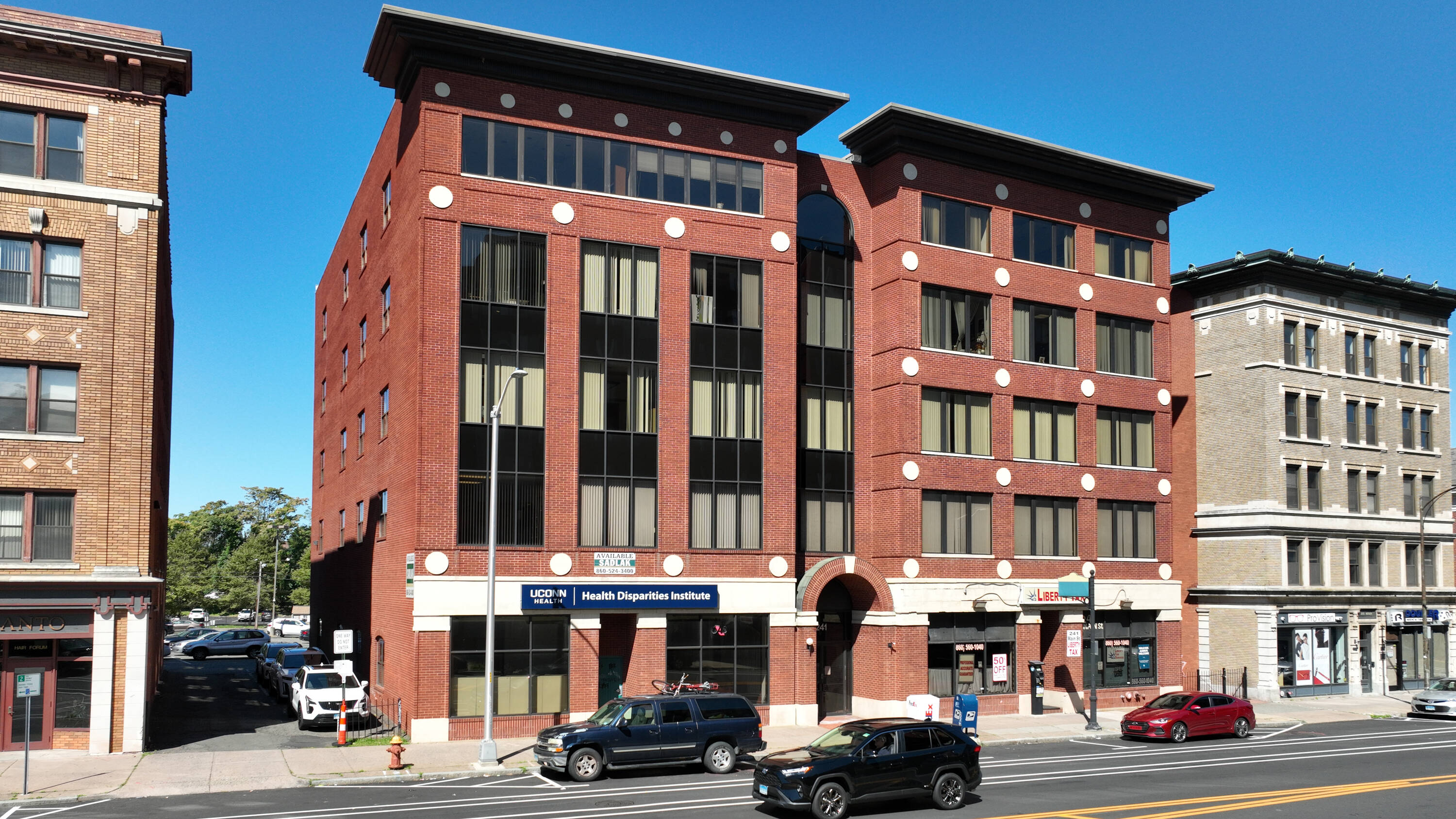 241 Main St, Hartford, CT 06106