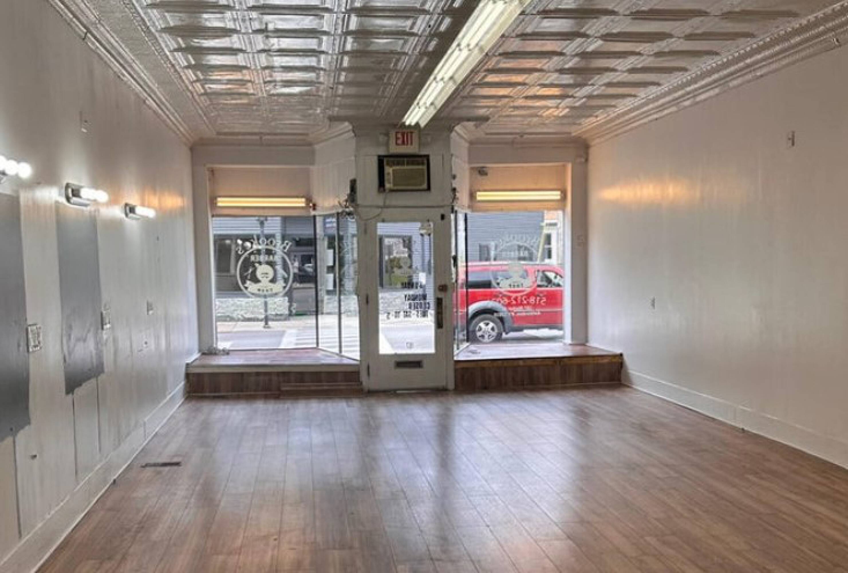 189 Market St, Amsterdam, NY 12010