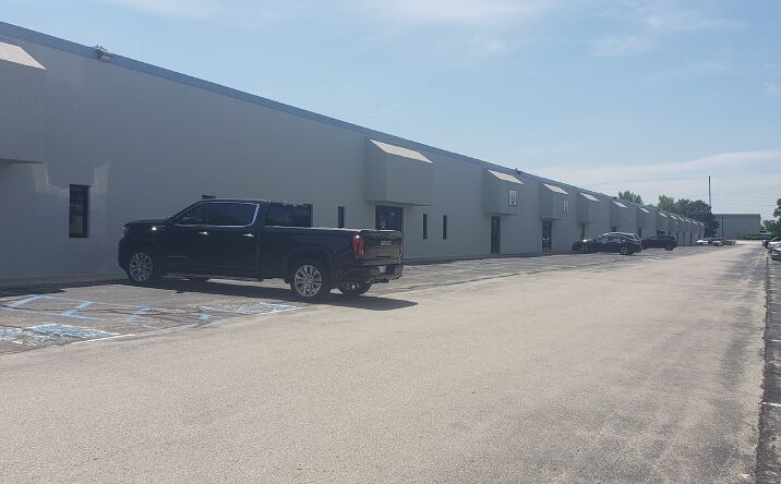 Pictures of Industrial property located at 8545 Zionsville Rd, Indianapolis, IN 46268 for lease - image #1