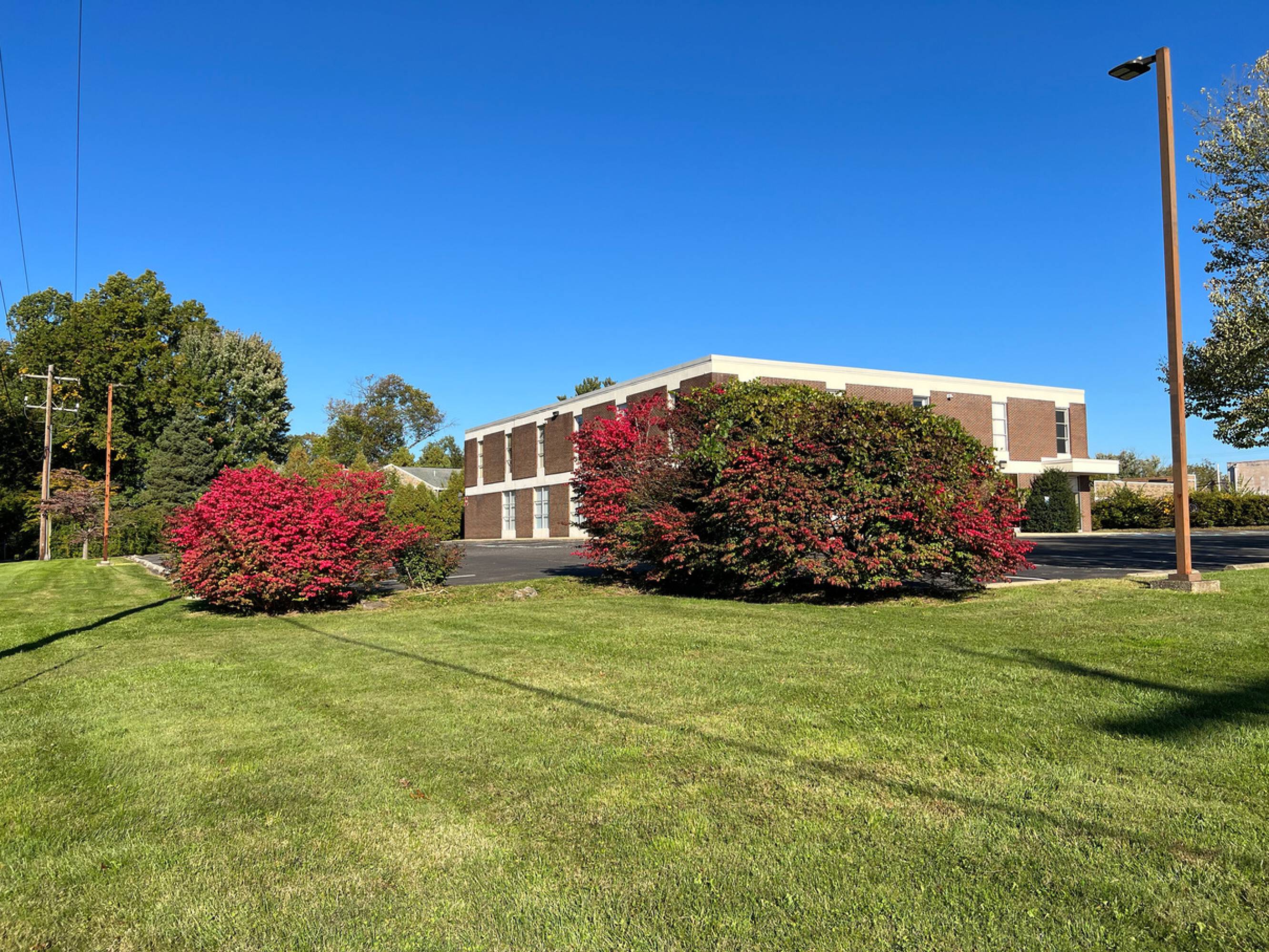 25 W Skippack Pike, Ambler, PA 19002