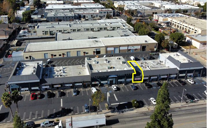 Pictures of Retail, Office property located at 8921 De Soto Ave, Canoga Park, CA 91304 for lease - image #1