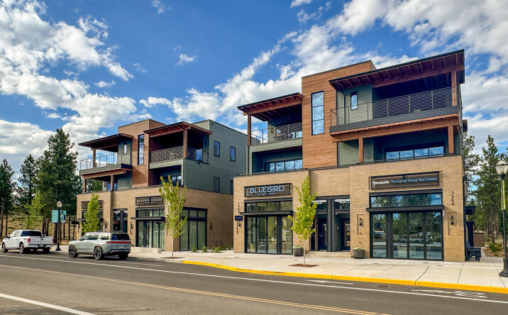 Pictures of Retail, Office property located at NW Skyline Ranch Rd. & NW Ochoa Dr, Bend, OR 97703 for lease - image #1