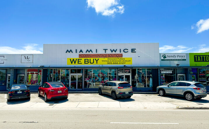 Pictures of Retail property located at 6562 Bird Rd, Miami, FL 33155 for lease - image #1