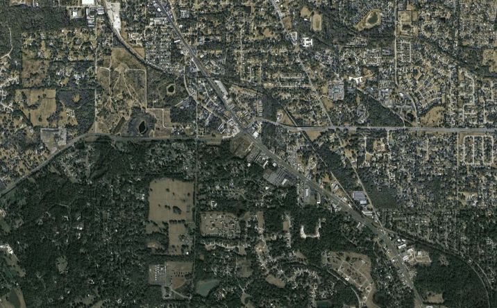Pictures of Retail property located at 3256 S Pine Ave, Ocala, FL 34471 for lease - image #1