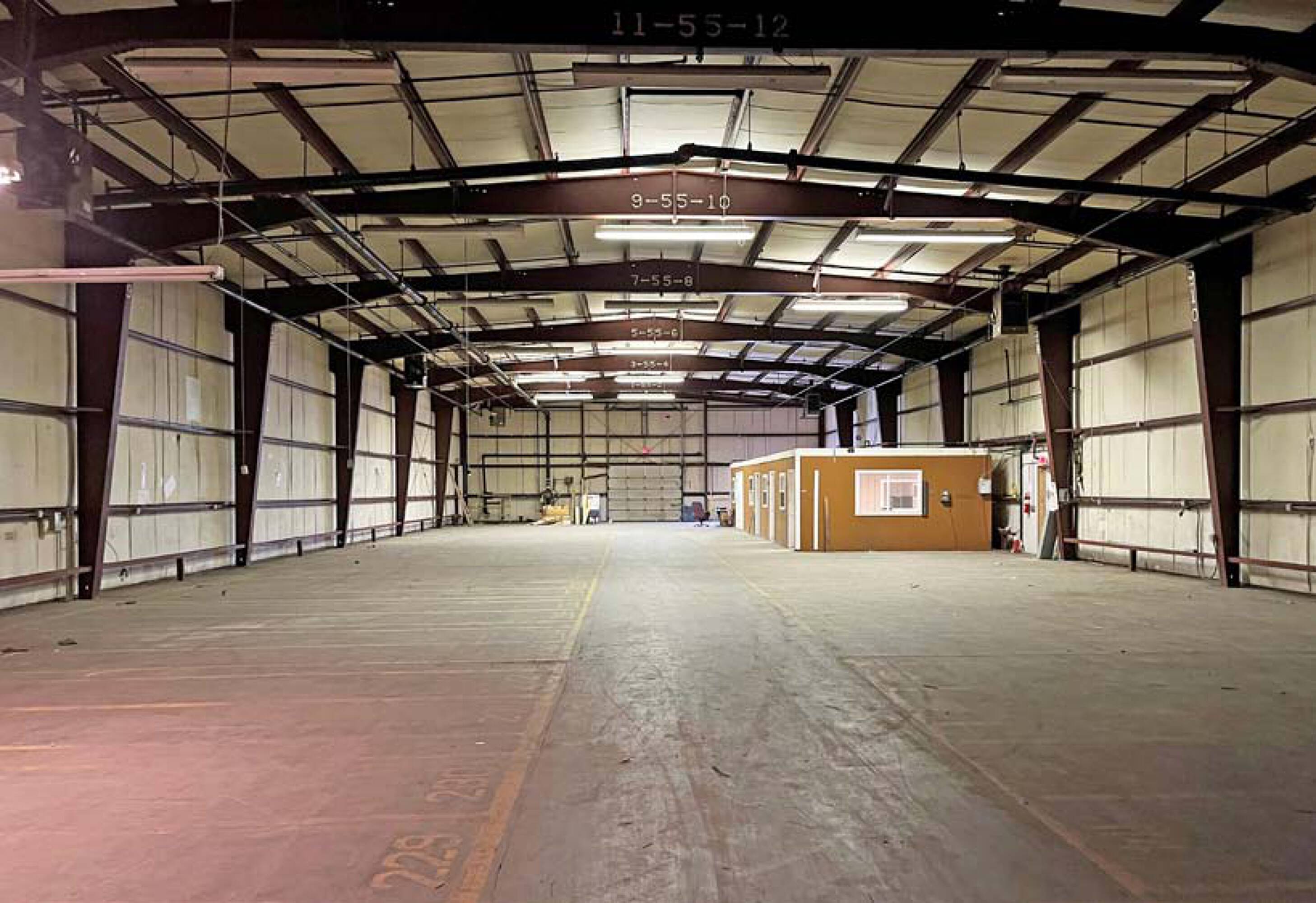 28 Appleton St, Holyoke, MA 01040