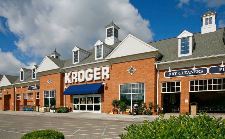 Pictures of Retail property located at 5208 Hampsted Village Center Way, New Albany, OH 43054 for sales - image #1
