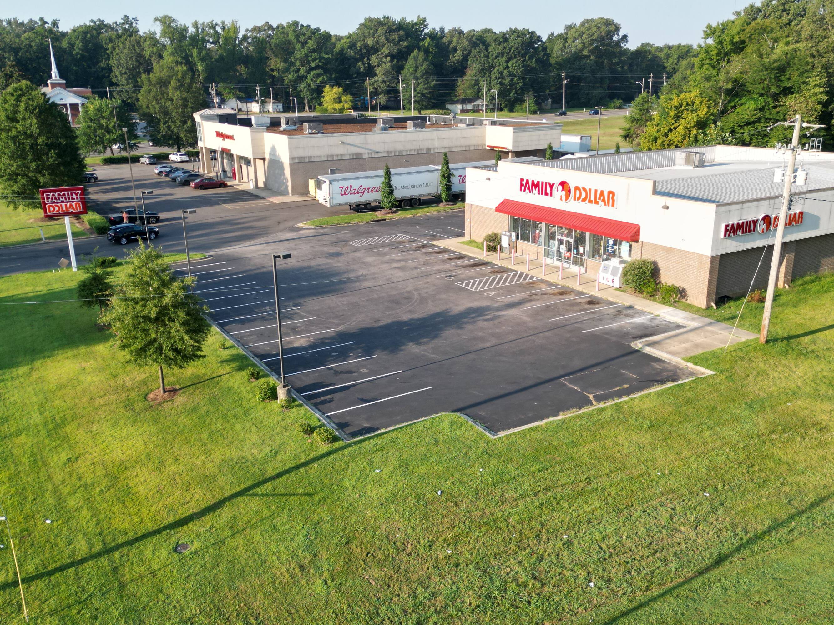 1539 Whitten Rd, Memphis, TN 38134