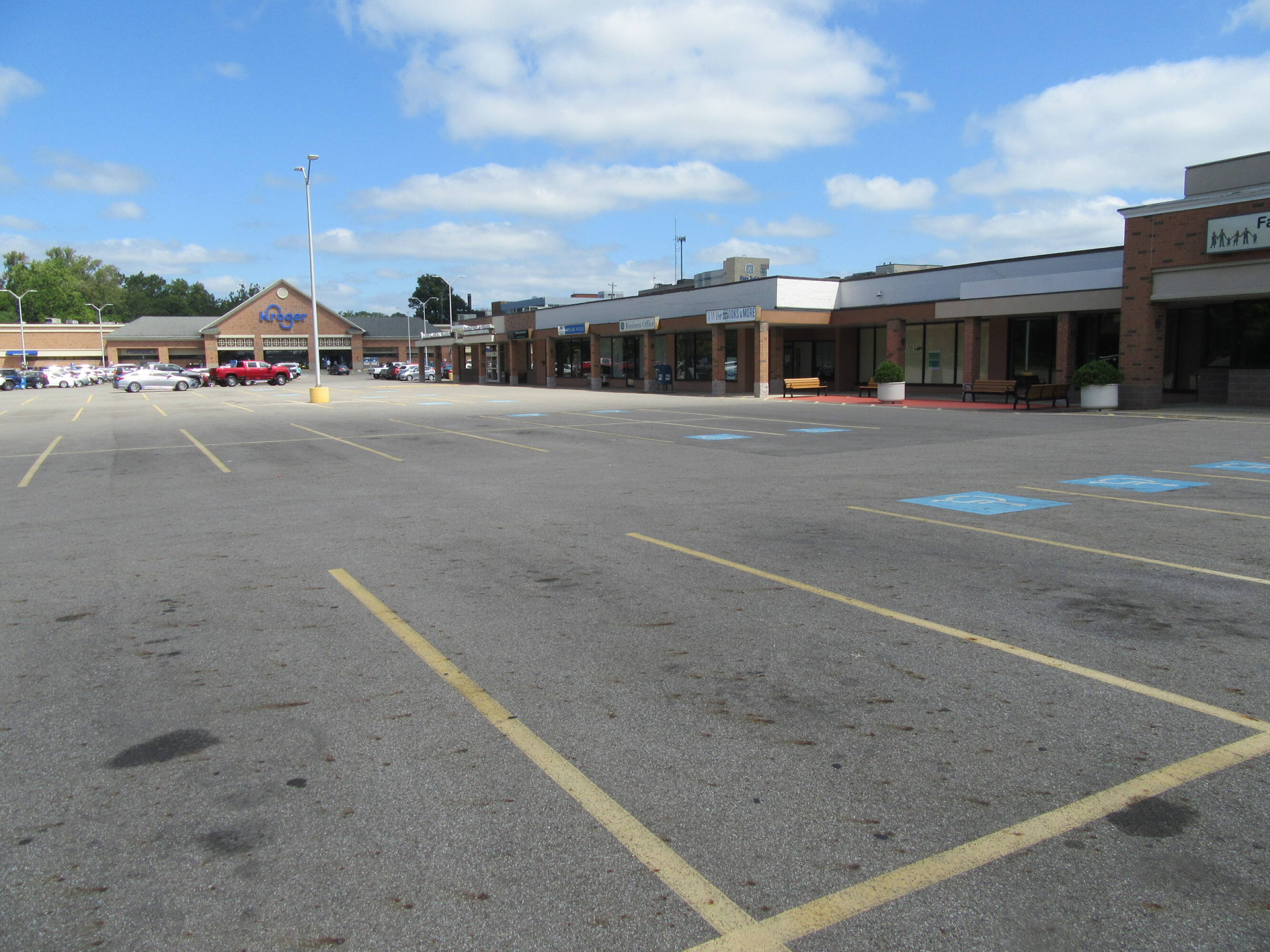 walgreens east main street lancaster ohio