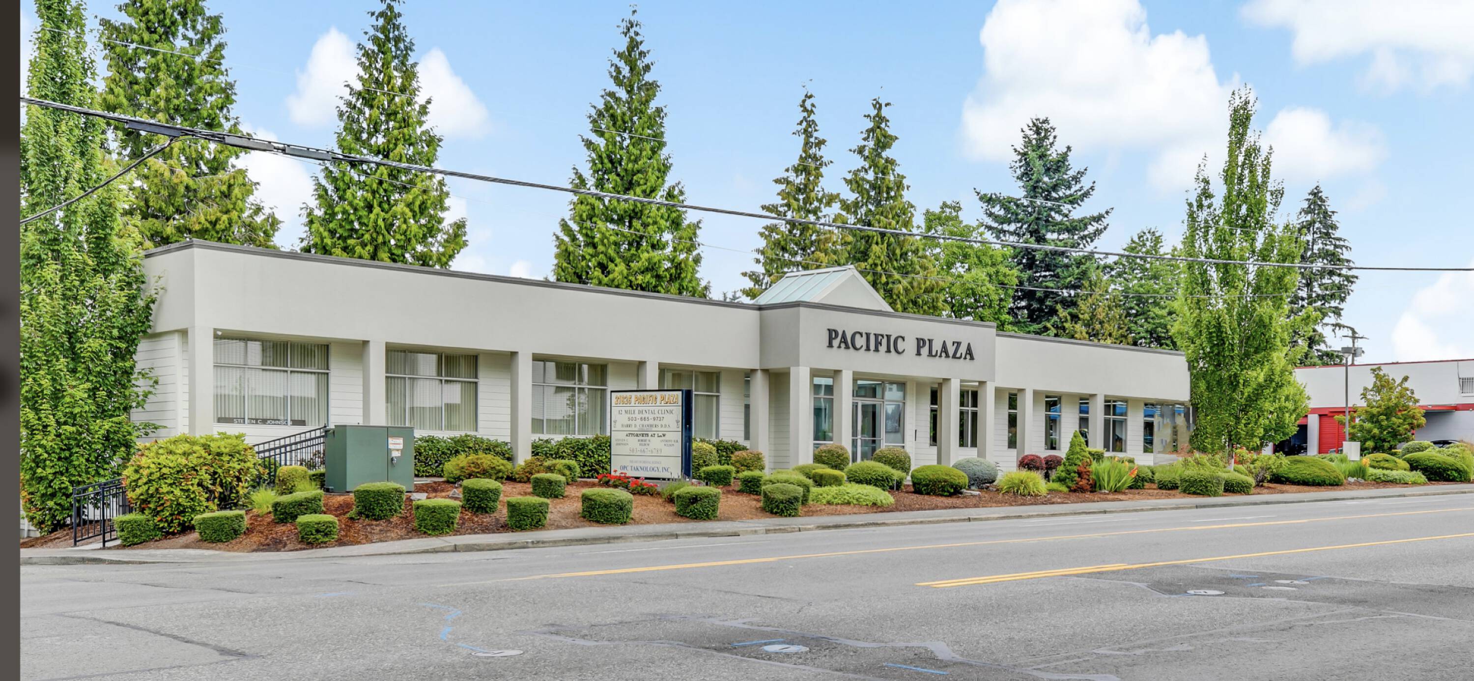 21825 SE Stark St, Gresham, OR 97030