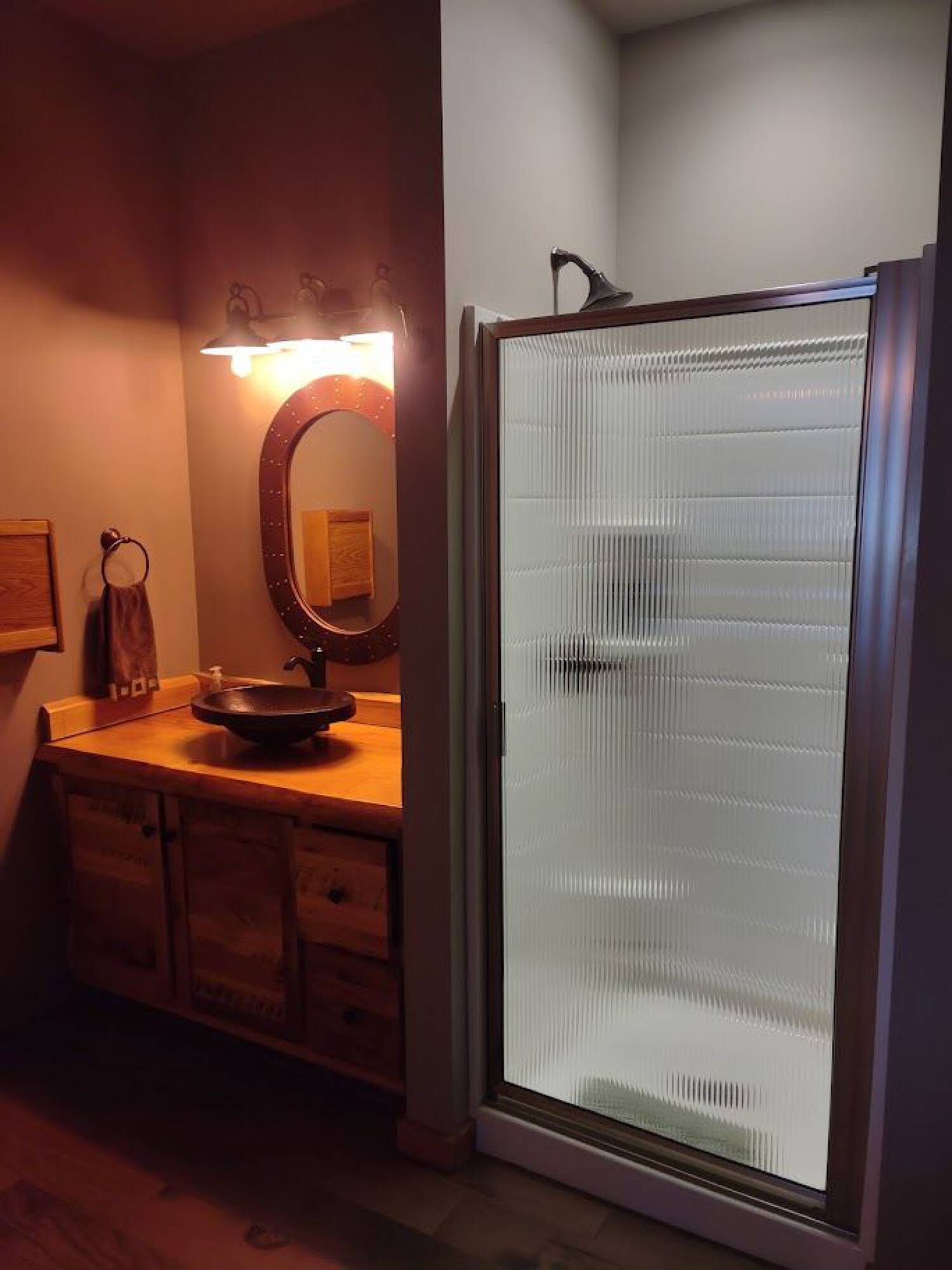 1038 Trowbridge Rd, East Lansing, MI 48823