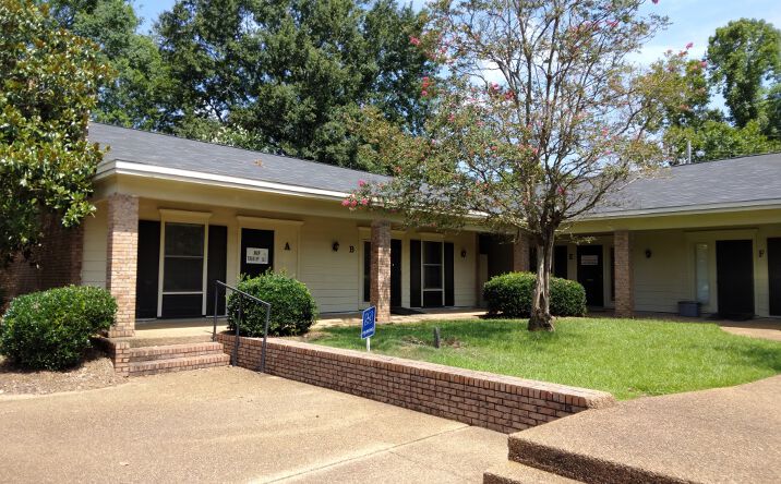 1900 Dunbarton Dr, Jackson, MS 39216 | Crexi.com