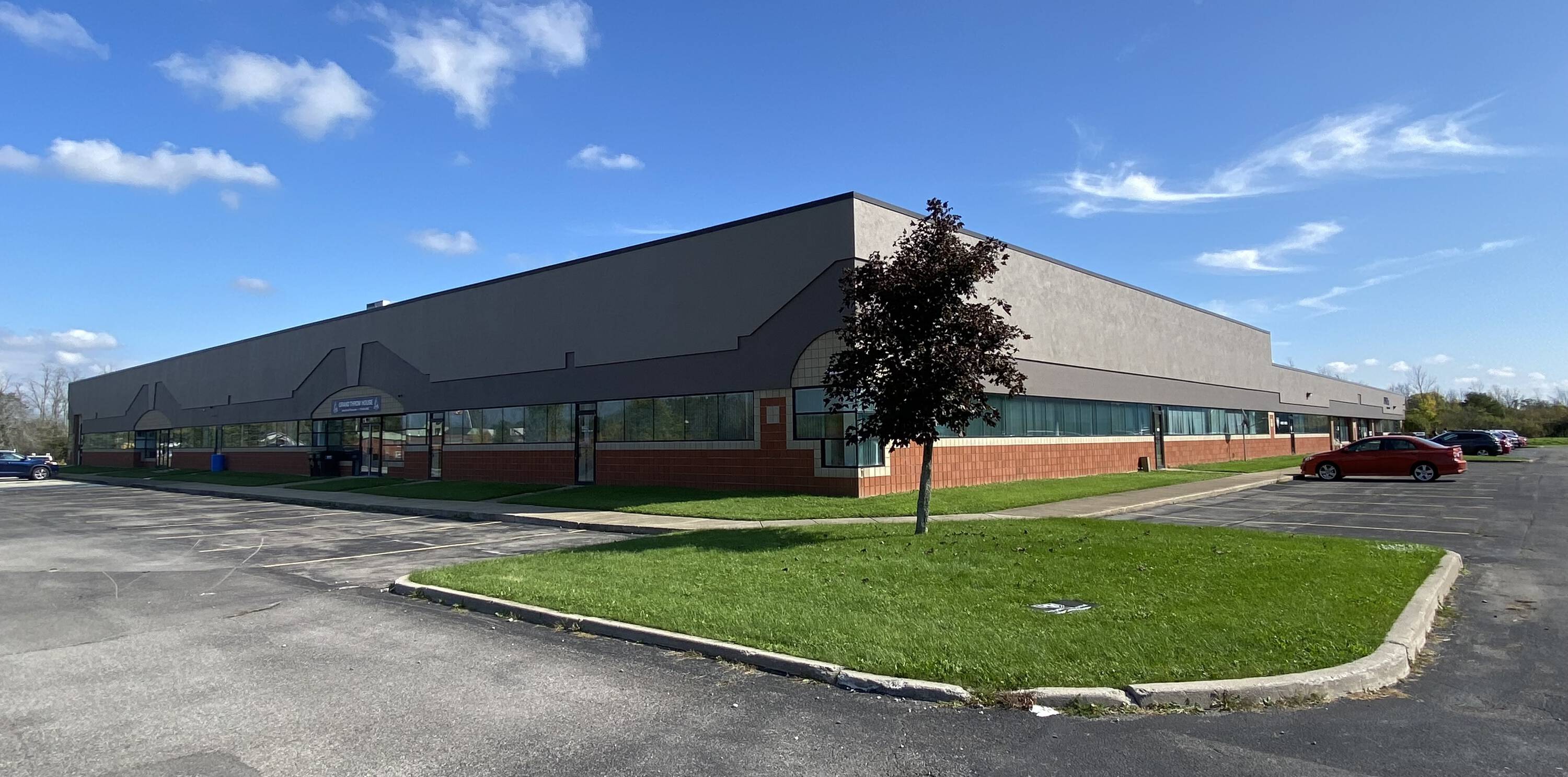 347 Lang Blvd, Grand Island, NY 14072