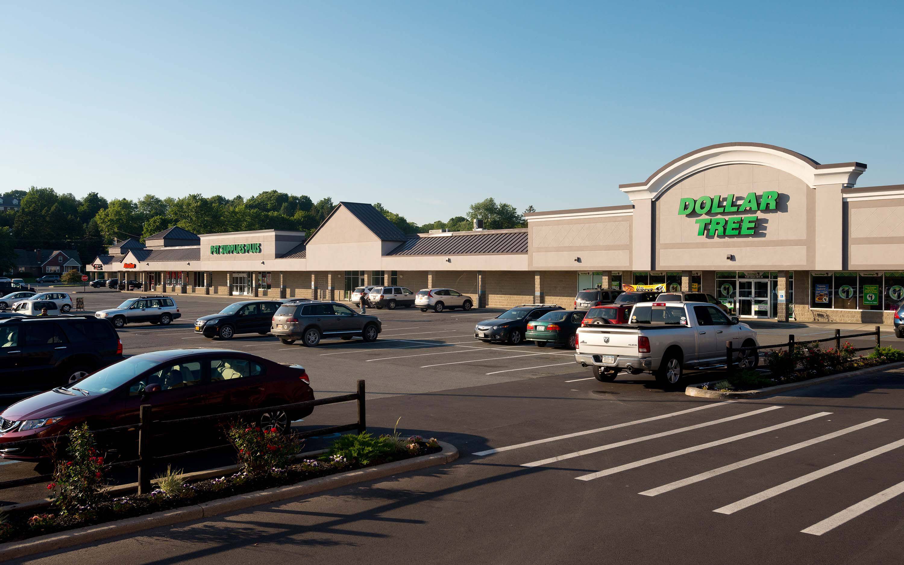 720 Hoosick Rd, Troy, NY 12180