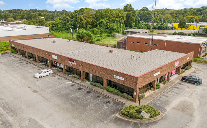 Pictures of Retail property located at 2641 Randleman Rd, Greensboro, NC 27406 for lease - image #1