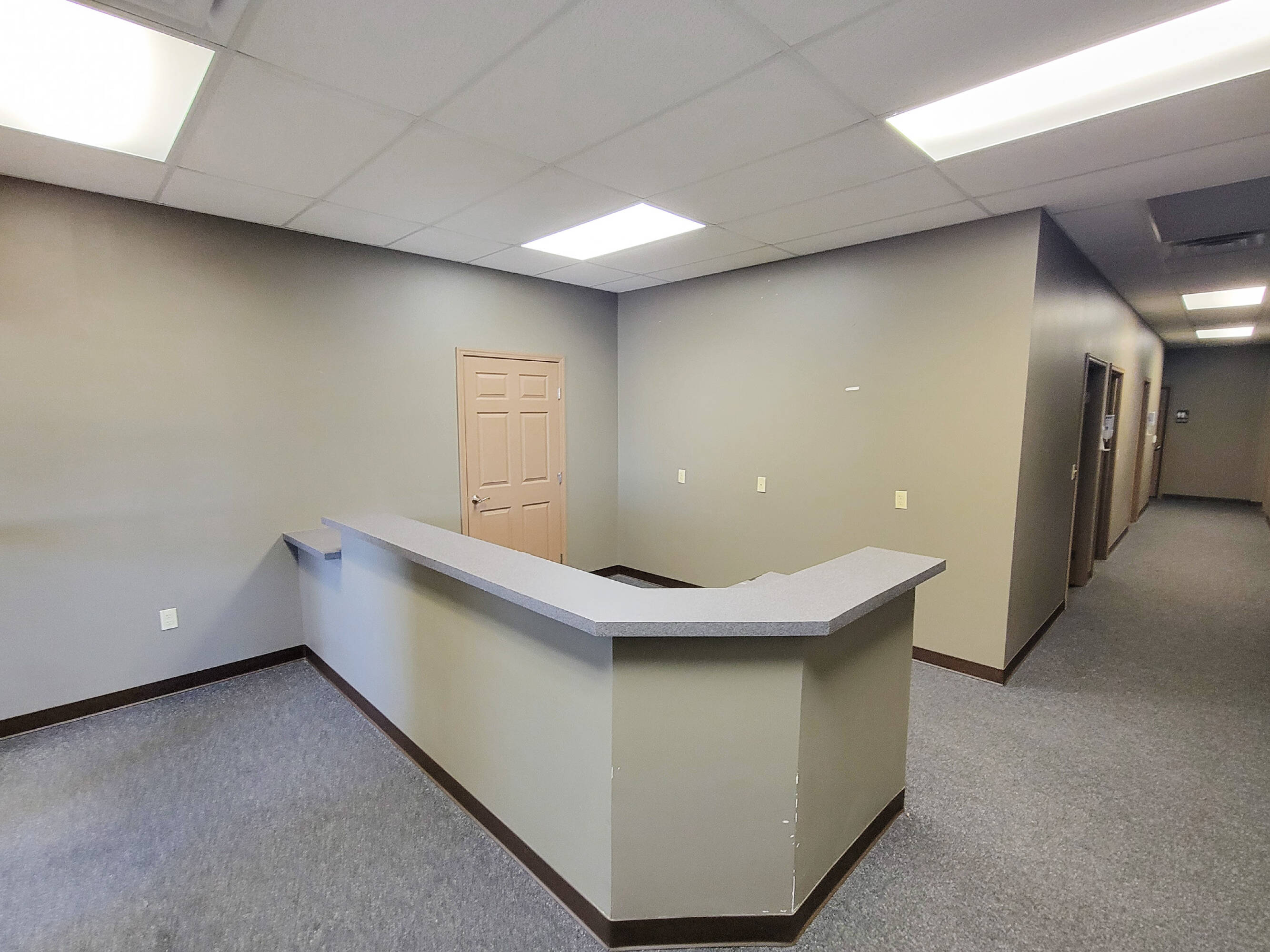 2135 N Ridge Rd, Wichita, KS 67212 | Crexi.com