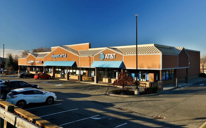 Pictures of Retail property located at 307 Troy Rd, Rensselaer, NY 12144 for lease - image #1