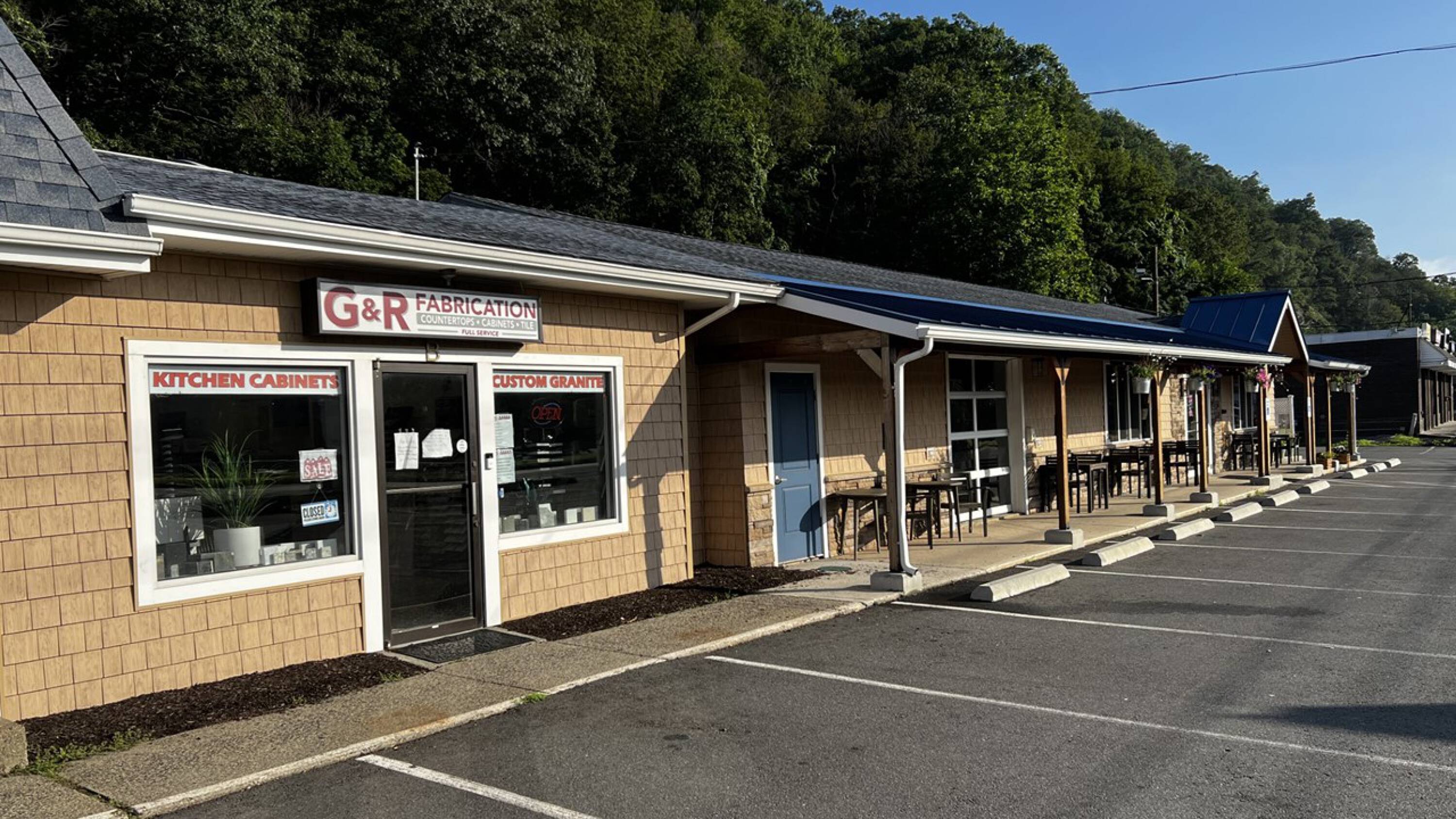 128 Federal Road , Danbury, CT 06811