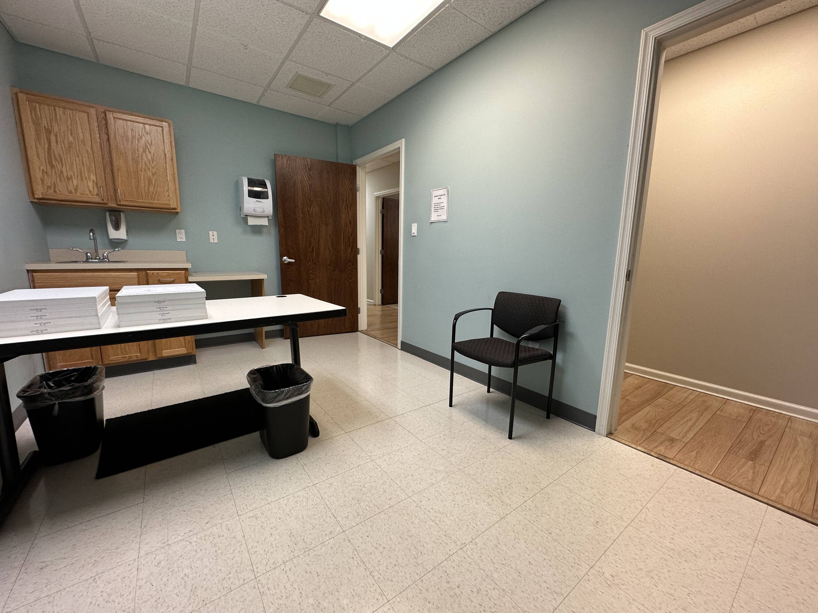 1069 Ringwood Ave, Wanaque, NJ 07420