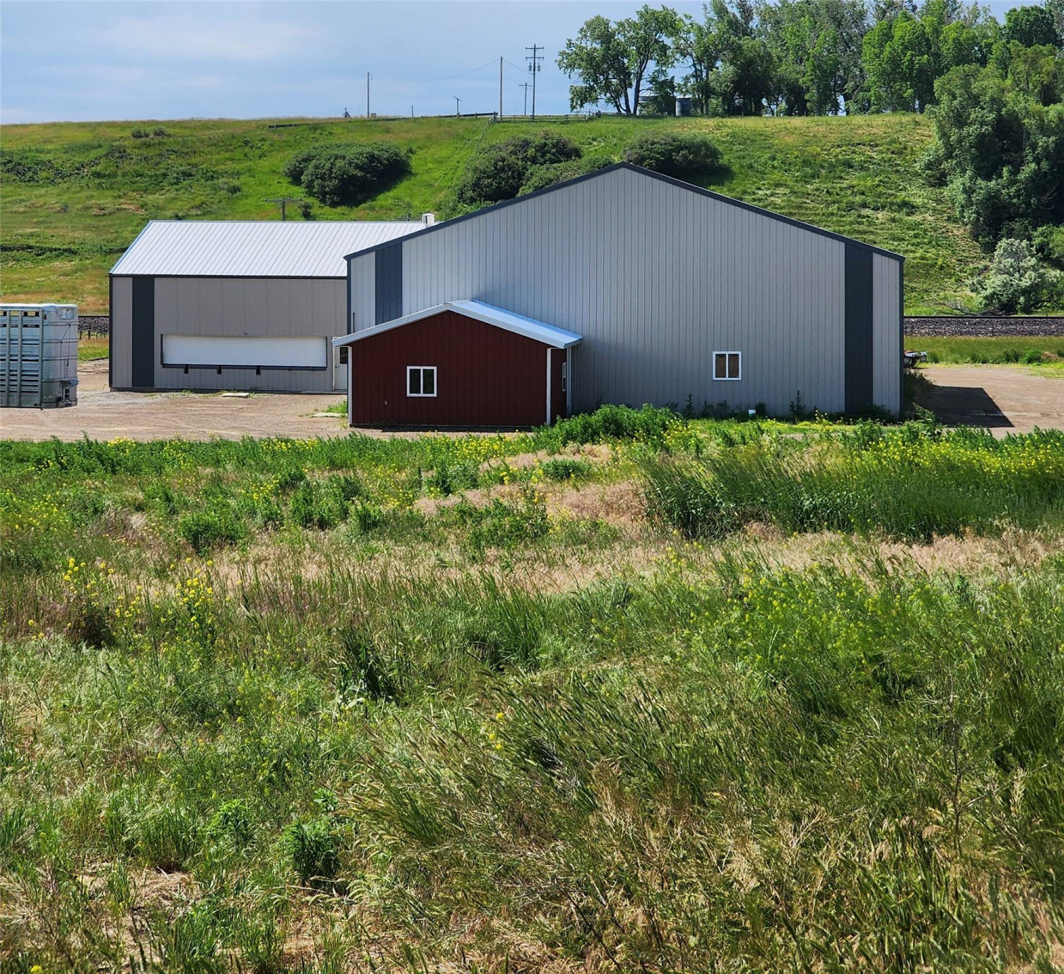 622 4th Lane NE, Fairfield, MT 59436