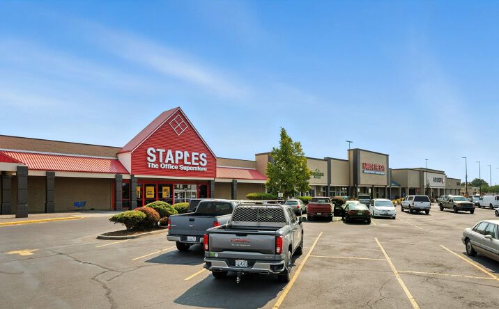 Pictures of Retail property located at 460 N Wilbur Ave, Walla Walla, WA 99362 for lease - image #1