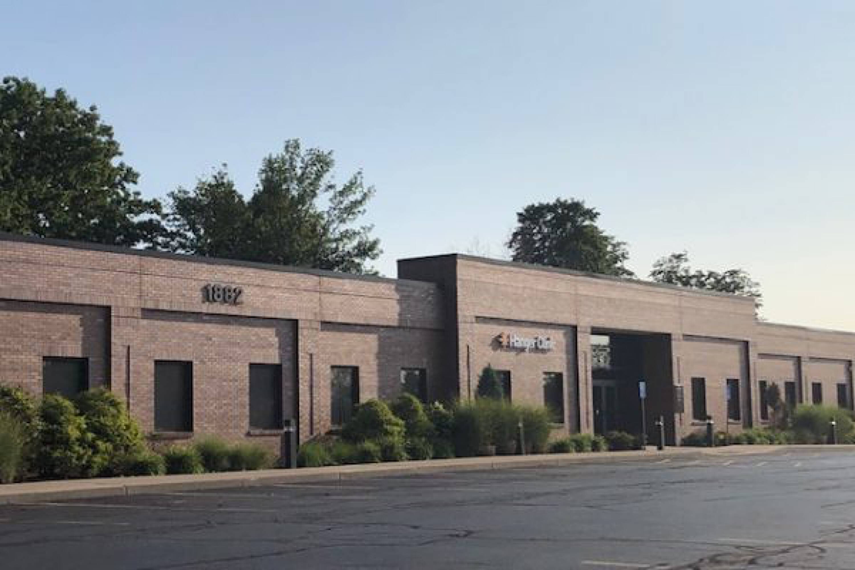 1882 S Winton Rd, Rochester, NY 14618