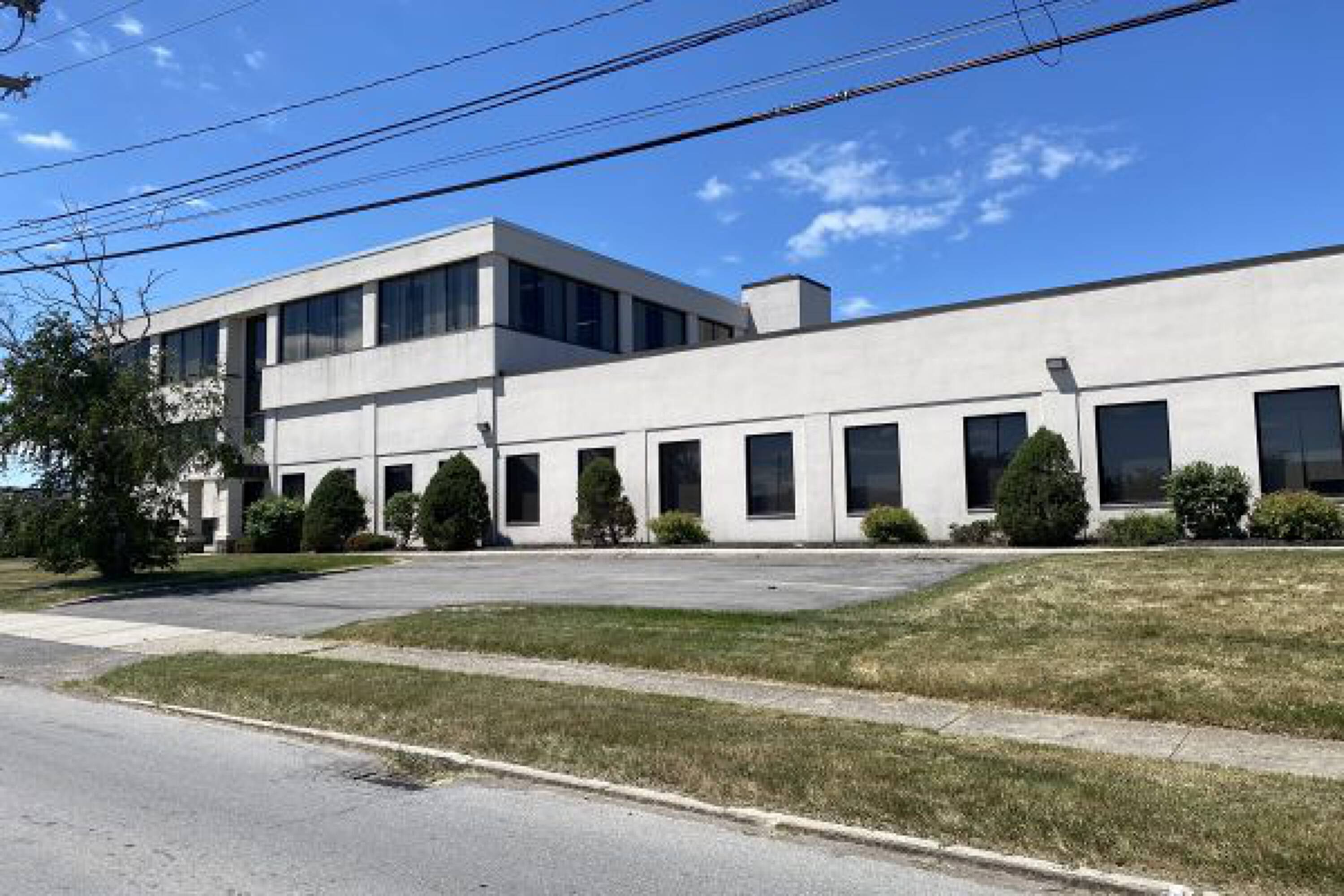 1425 Mt Read Blvd, Rochester, NY 14606