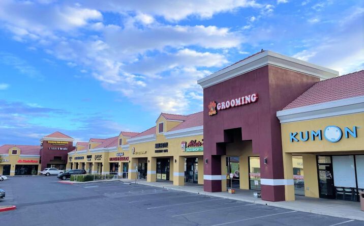 Pictures of Retail, Restaurant property located at 10890 S Eastern Ave, Las Vegas, NV 89123 for lease - image #1