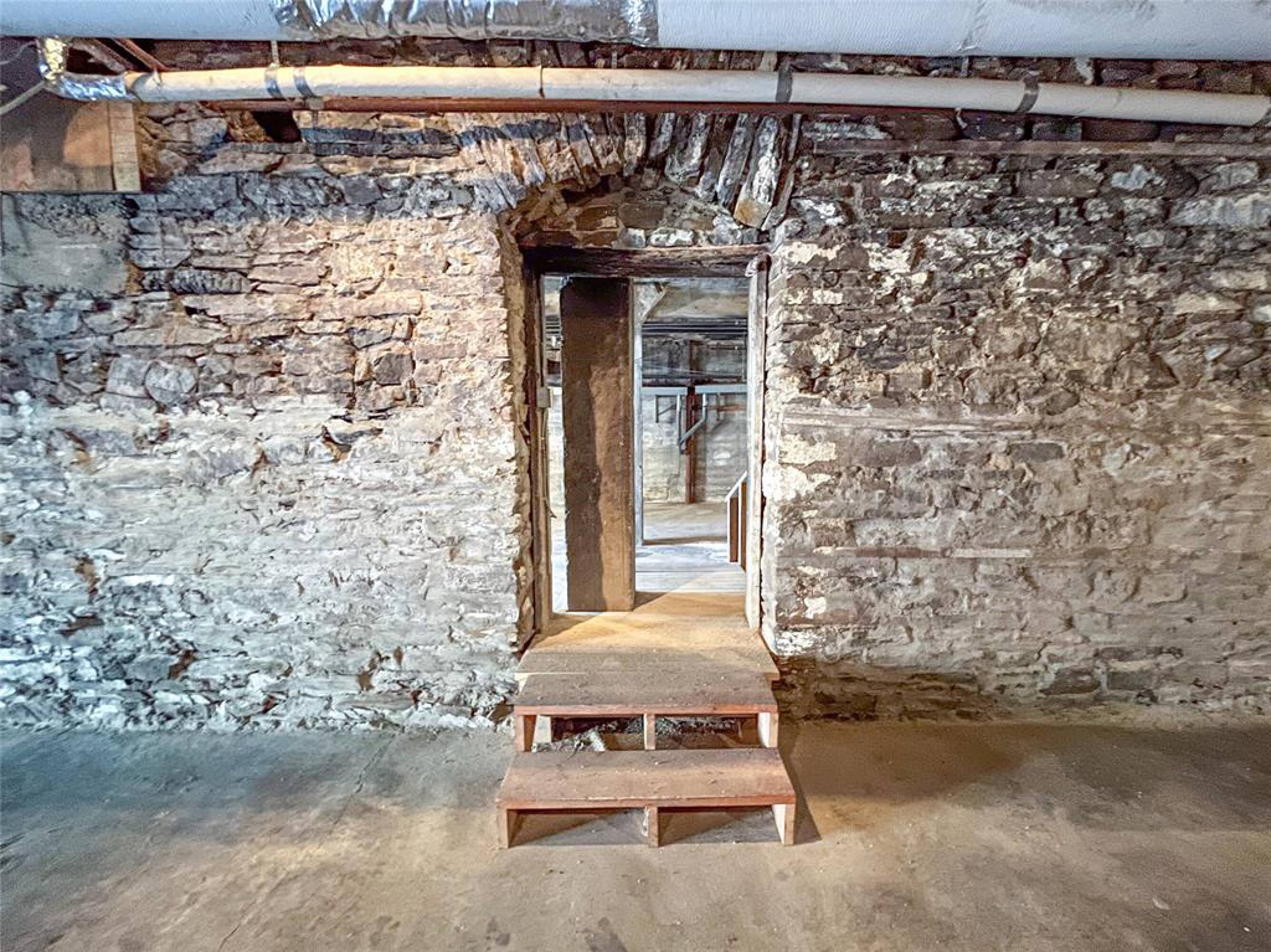 608 N Last Chance Gulch, Helena, MT 59601