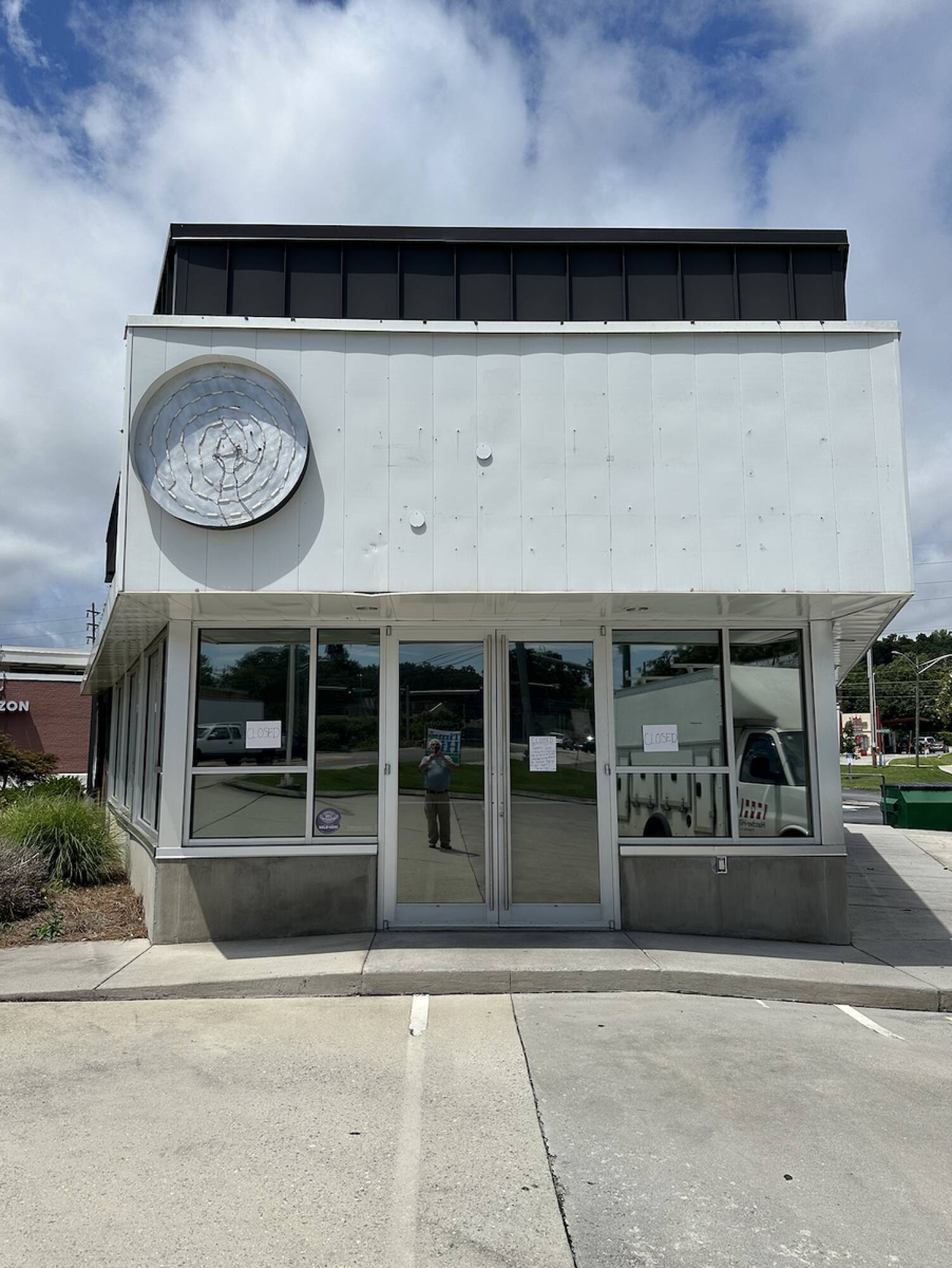 4801 Kingston Pike, Knoxville, TN 37919