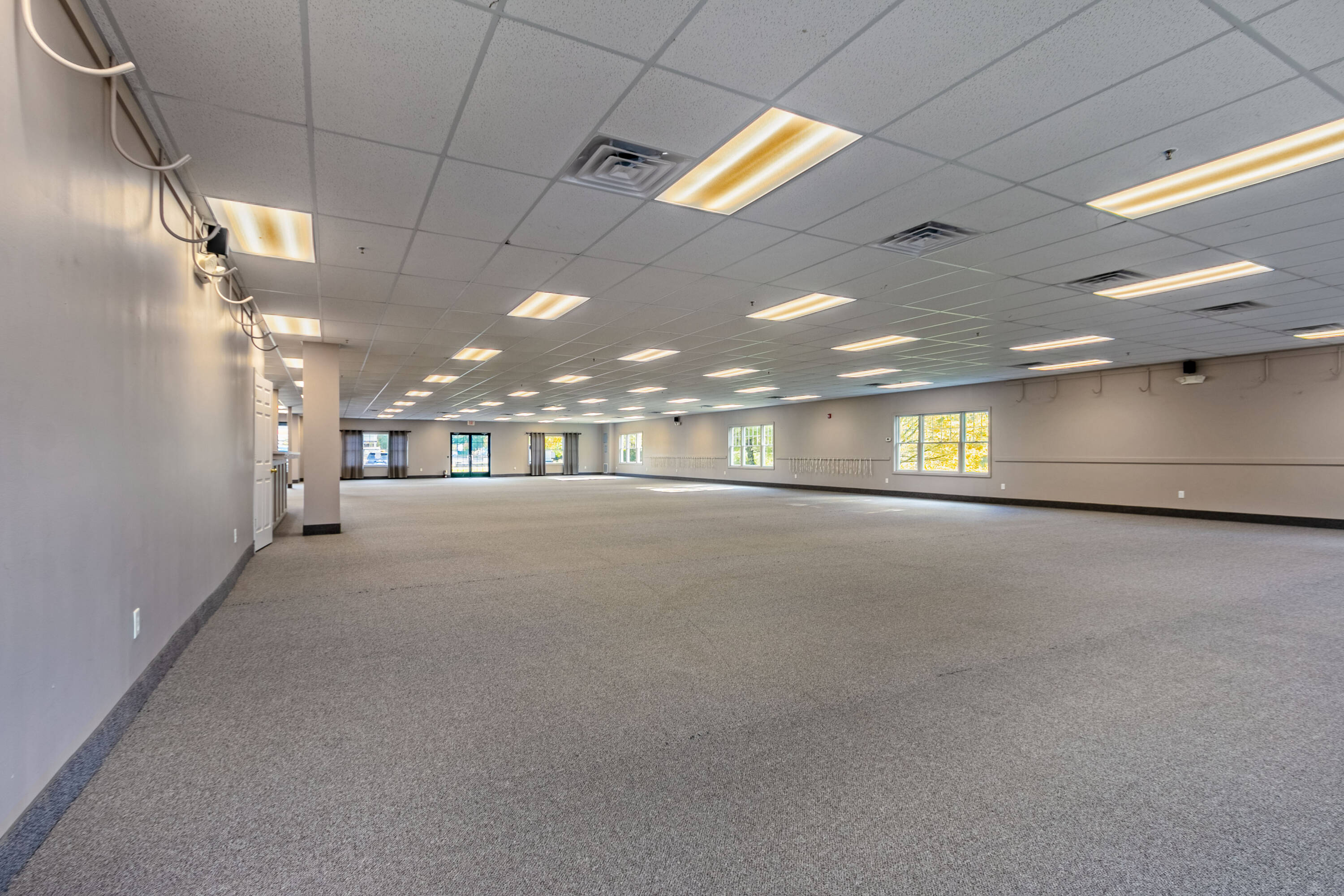 80 Stonington Rd, Stonington, CT 06355