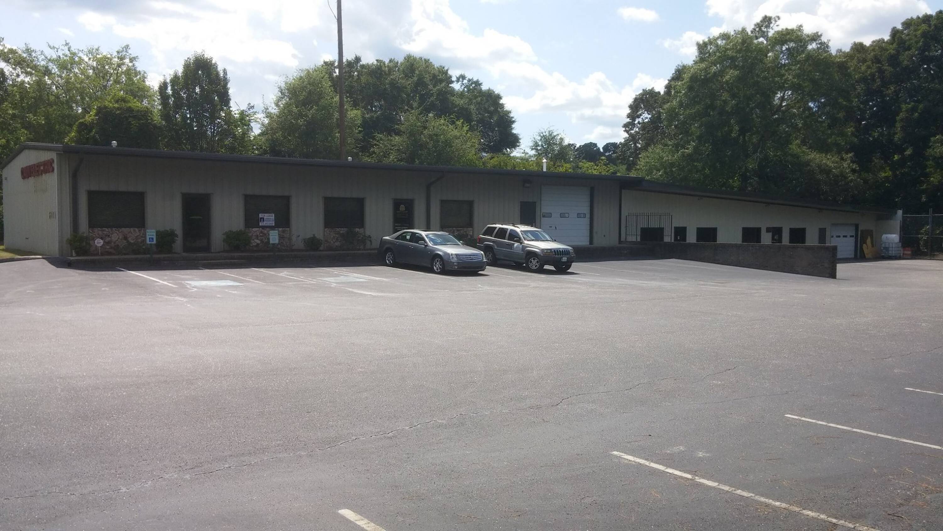 2801 Ramsey St, Fayetteville, NC 28301