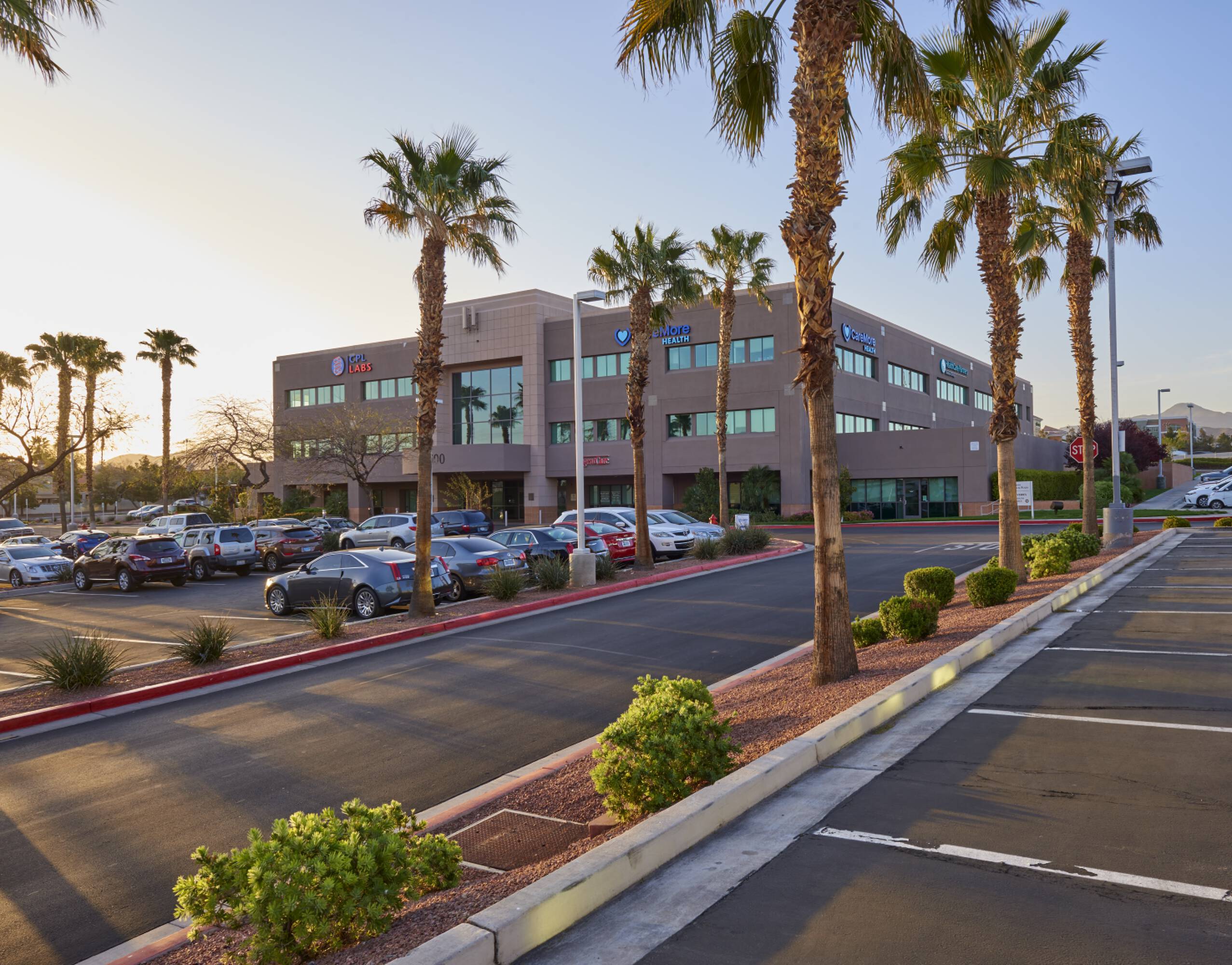 100 N Green Valley Pkwy, Henderson, NV 89074