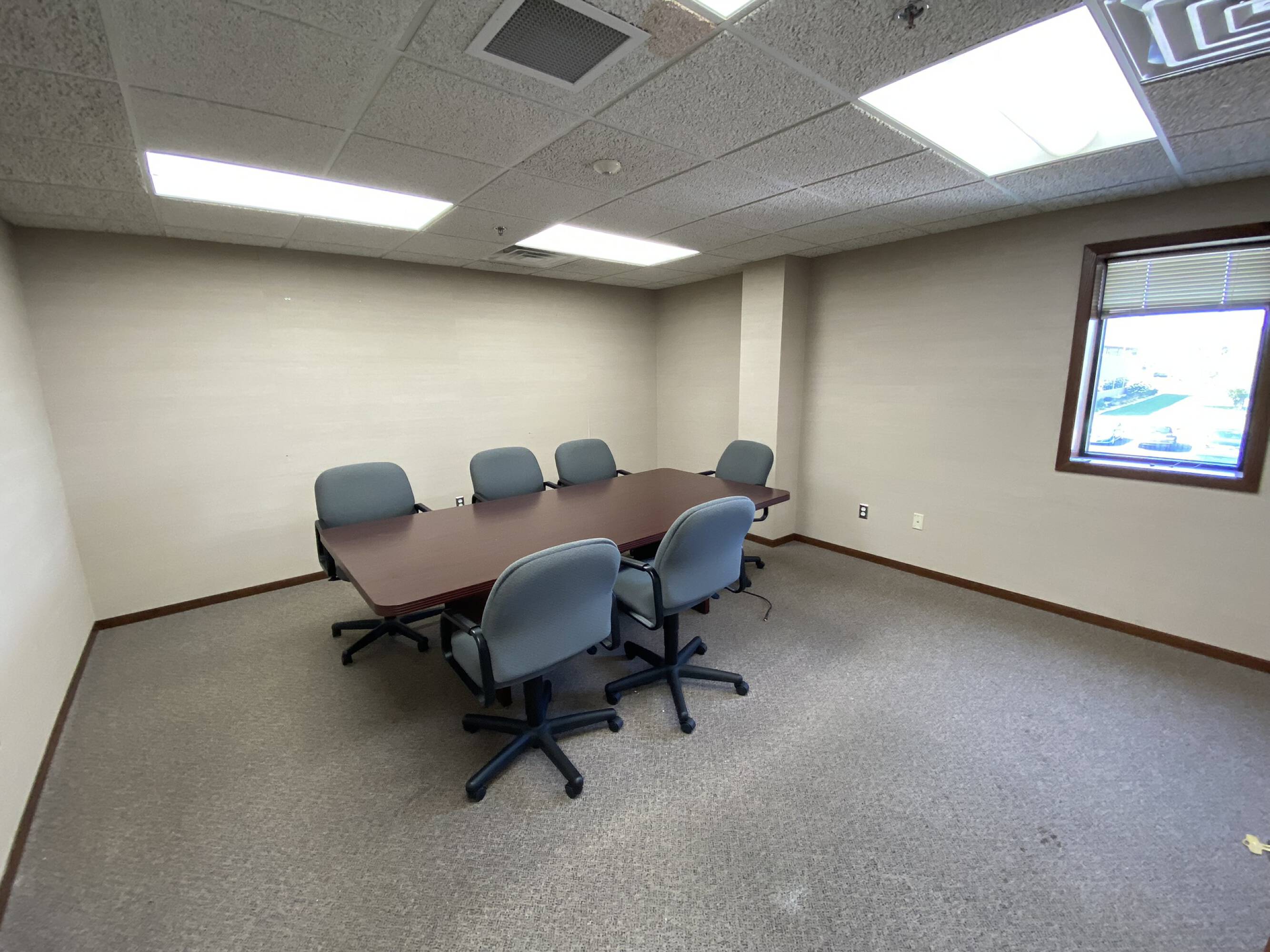 2341 Industrial Dr, Neenah, WI 54956