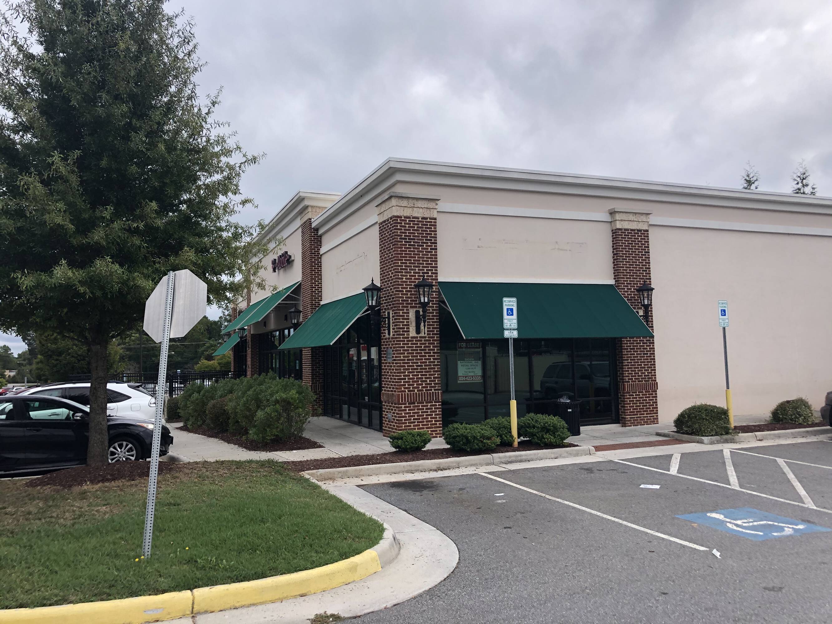 3901 Old Forest Rd, Lynchburg, VA 24501