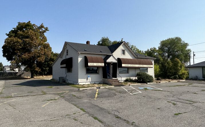 Pictures of Land property located at 13407 E Sprague Ave, Spokane Valley, WA 99216 for sales - image #1