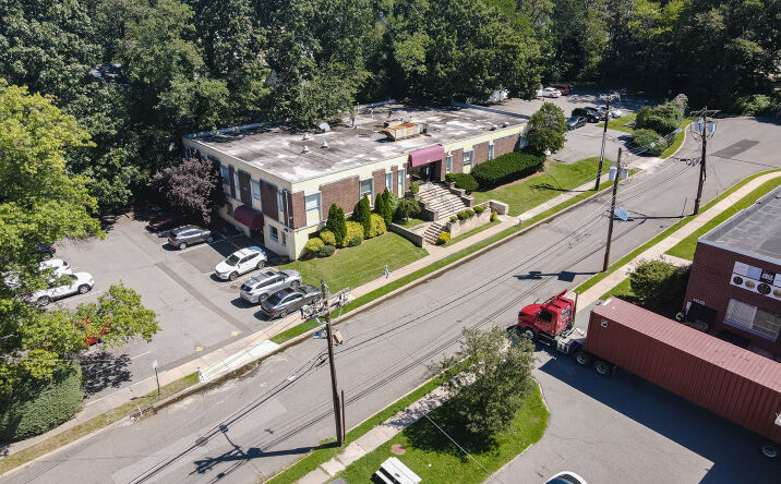 Pictures of Office property located at 111 Galway Pl, Teaneck, NJ 07666 for lease - image #1