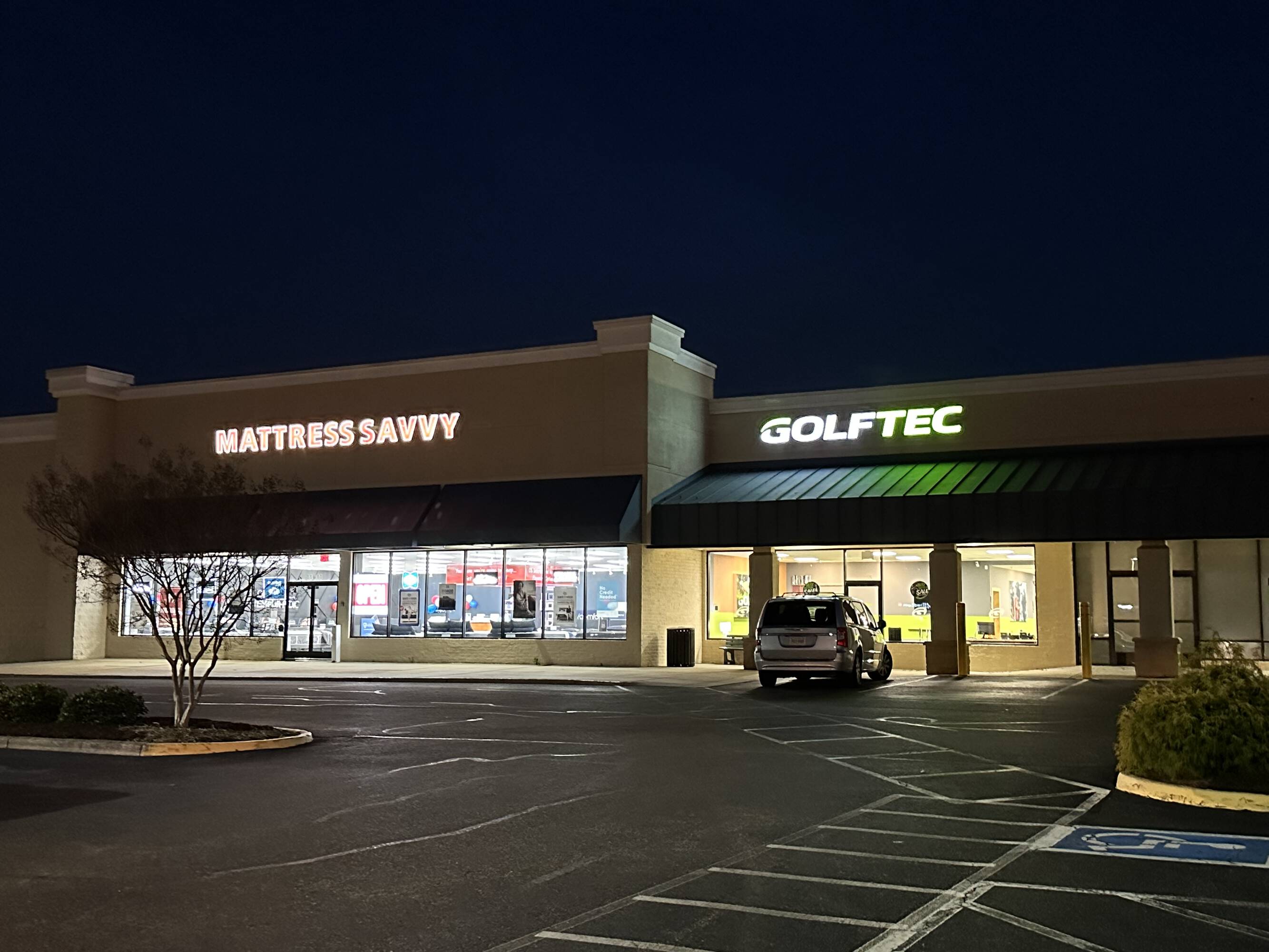 11647 Midlothian Tpke, Richmond, VA 23113